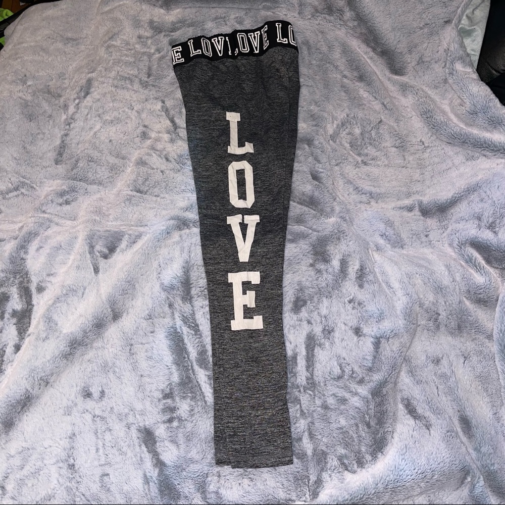 LOVE FIT Leggings Size S - Grey